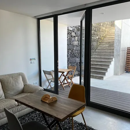Arrenquinha # Hortensia Apartment